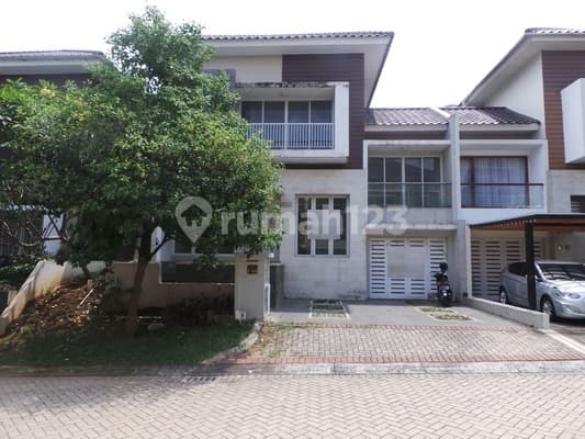 House for Sale in Kebayoran Bintaro Sector 7 - South Tangerang