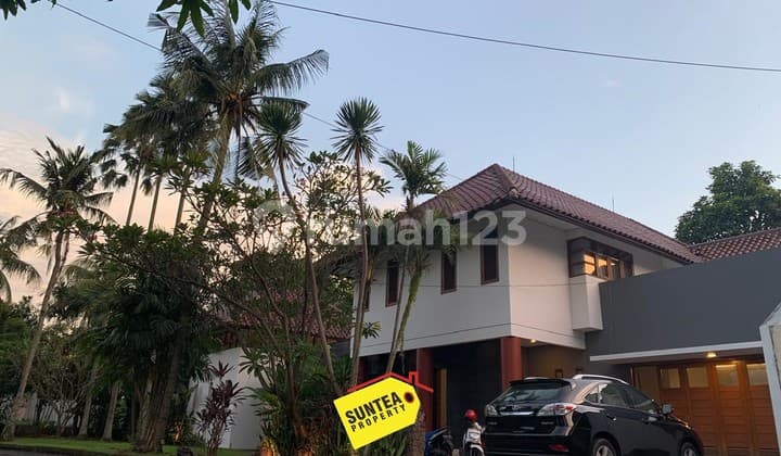 For Sale: House in River Park Bintaro Sector 8 - South Tangerang