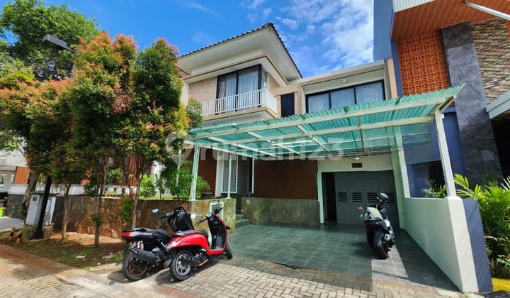 Luxury House in a Premium Cluster in Sector 7 Bintaro-TangSel