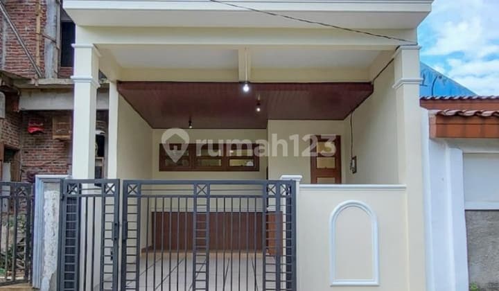 Rumah 1M-an di Villa Bintaro Indah TangSel