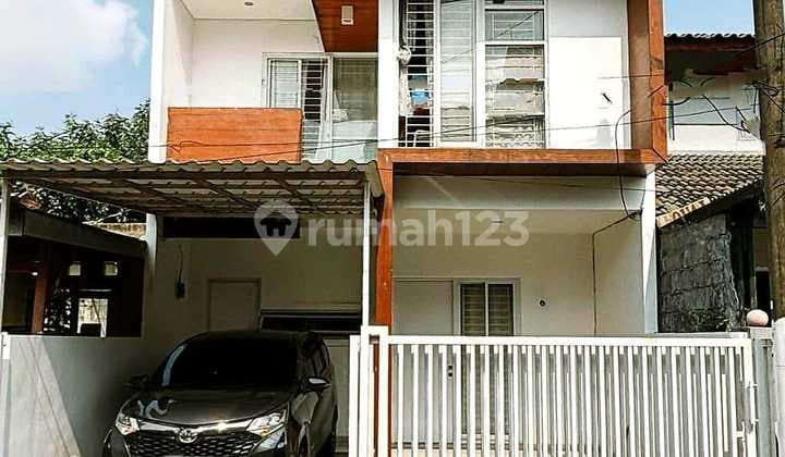Rumah 2 Lantai Siap Huni di Graha Bintaro - 3+1 KT, SHM, Harga Nego!
