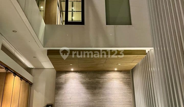 Rumah Dng Swimming Pool, Gym, Music Room, Roof Garden di Puri Bintaro
