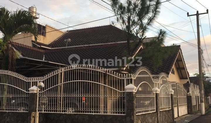 Rumah Besar di Antapani Hadir dengan Spesial Harga Guysss!