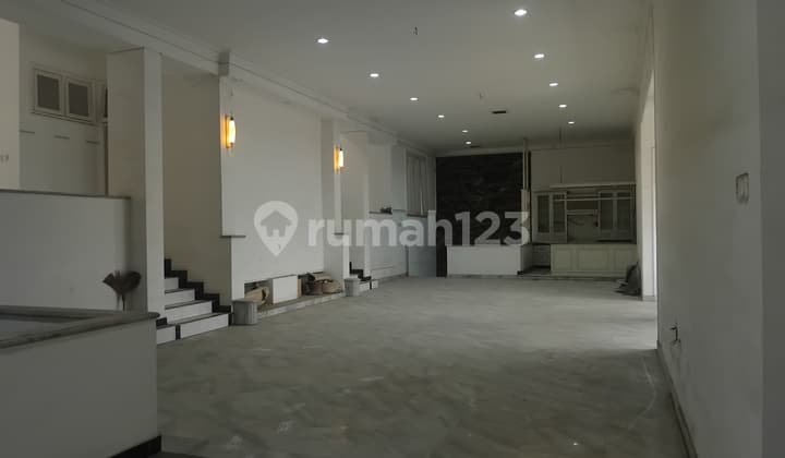 Dijual Ruko Dekat Pasar Siap Huni