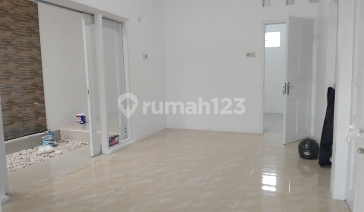 Dijual Rumah Siap Huni Dekat Tol