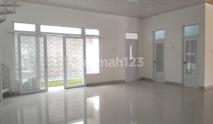 Dijual Rumah Siap Huni Bangunan Baru