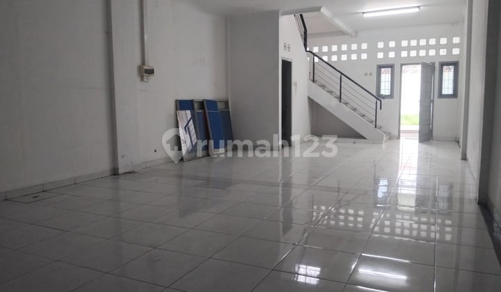 For Rent Shop House Near Toll Road