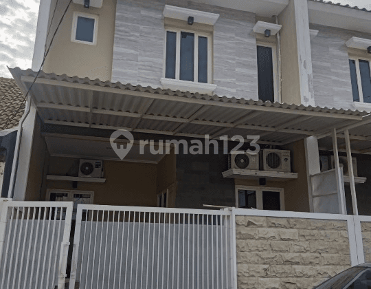 Rumah 2 Lantai di Lebak Permai Dekat Kenjeran dan Suramadu