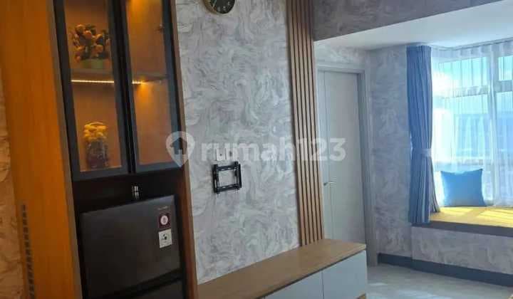 Apartment 2 BR Bagus Furnished Bella Tower Pakuwon City