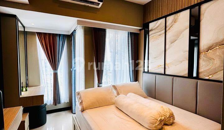 Disewakan Apartemen Studio Terbaik Letak dan Fasilitasnya di Amor, Pakuwon City