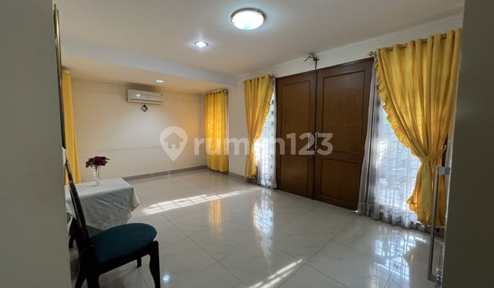 DIJUAL CEPAT NEGO SAMPAI DEAL Rumah di Green Ville Jakarta Barat