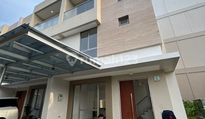 For Sale Town House Hoek Cluster Alegro (Sebelah Central Market)