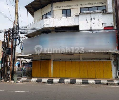 Ruko 3 Lantai Murah Tengah Kota Pinggir Jalan Raya