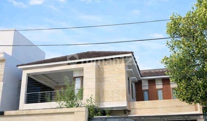 Rumah Luas 2 Lantai Dekat Bandara Tengah Kota Semarang Barat