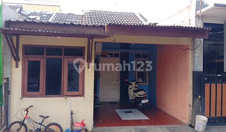 Rumah Strategis Bebas Banjir Di Mustikajaya Dekat Stasiun Tambun