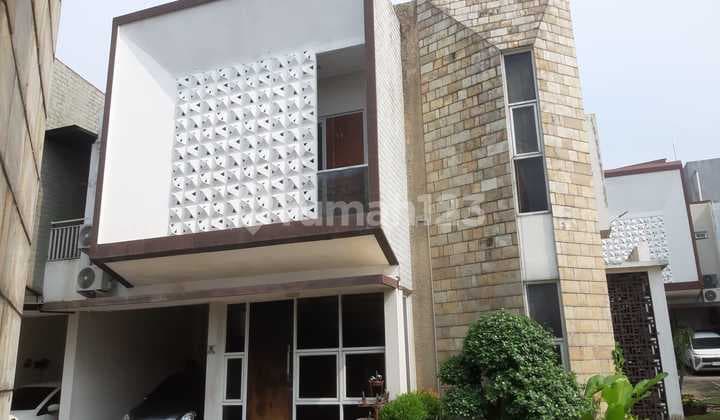 Rumah Modern Siap Huni Strategis Dekat Pusat Bisnis & Perkantoran