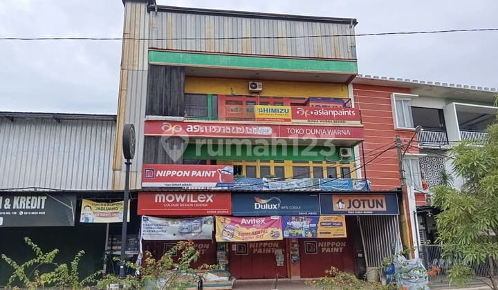 Ruko 4 Lt Pinggir Jalan Strategis Hadap Utara 10 Mnt ke Pintu Tol