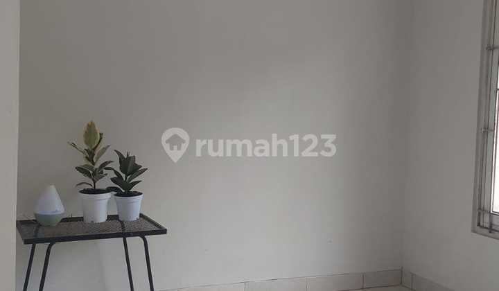 Rumah Second Siap Huni Dipeperumahan Kav.pelita Rangkapan Jaya Depok