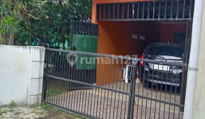 Dijual Rumah Second Lokasi Strategis Dekat Terminal Bubulak Setugede Bogor Barat