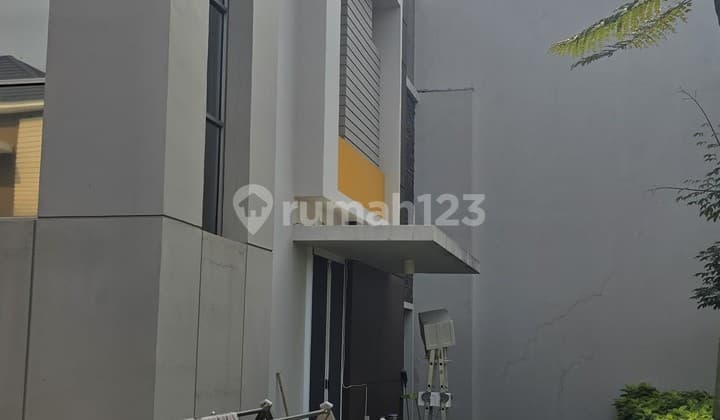 DIJUAL RUMAH MINIMALIS DESIGN INTERIOR RENOV DI PIK2 CLUSTER ARCADIA HOEK