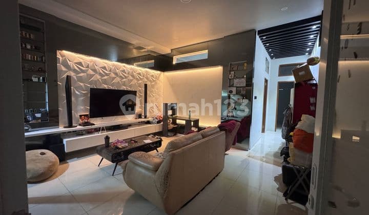 Cheap!! Strategic Shop House in Asia Plaza, Tasikmalaya
