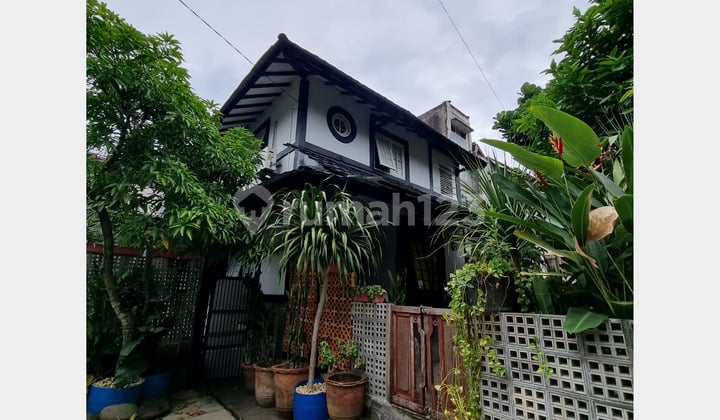 Turun Harga! Pemilik Langsung! Rumah Murah 2Lt 3Br Taman Sakura Sentul City Semi Furnished