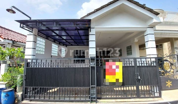 Rumah Palem Semi Nyaman dan Asri, Selangkah ke Tol