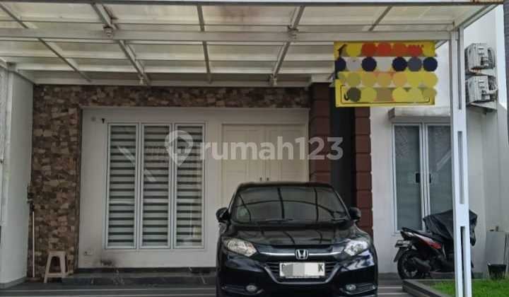 Rumah Nyaman 2,5 Lantai di Lingkungan Asri Lippo Karawaci Sentral