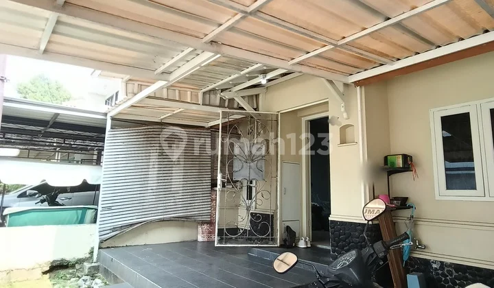 Furnished Comfortable Neat Ready-to-Occupy House Taman Ubud Lippo