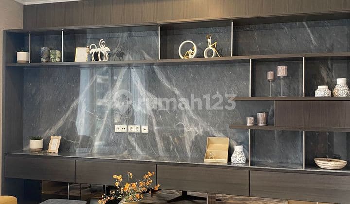 Exclusive Residence in the Prestigious Pondok Indah Residence Area, South Jakarta Apartment