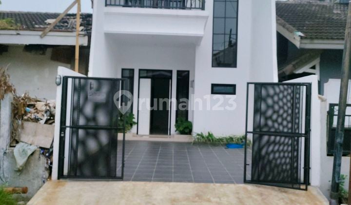 Rumah Baru Baru Selesai Dibangun 2 Lantai Daerah Cinere