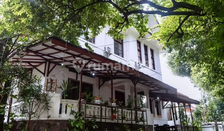 For Sale Rumah Heritage di Area Dago Kota Bandung