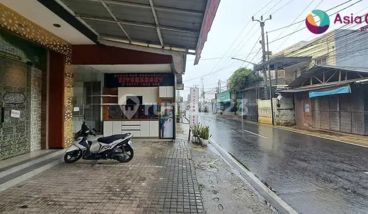 Di Sewakan Ruko Dekat Graha Raya Tangerang di Paku Jaya Serpong Tangerang Selatan