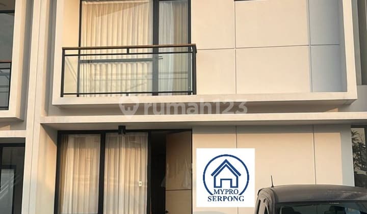 Di Sewakan Rumah Semi Furnished Cluster Cendana Cove Lippo Karawaci Central Tangerang