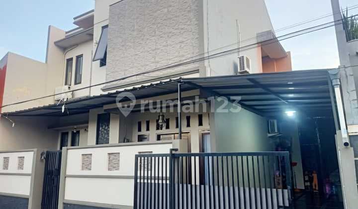 Di Jual Rumah Mewah 2 Lantai Jatiwaringin Swadaya 2M Nego