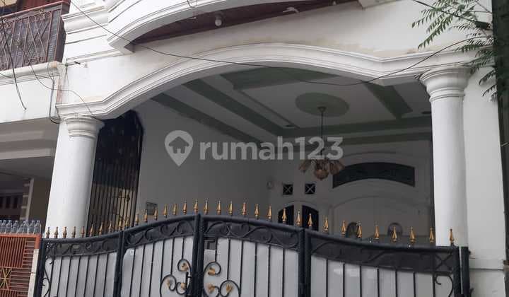 Di Jual Rumah Bagus Strategis Di Jakarta Timur