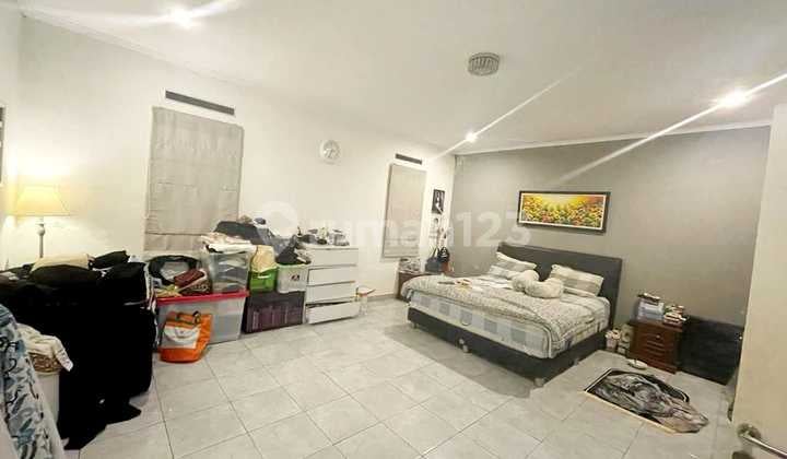 Dijual Rumah Dibawah Harga Pasar Terawat Siap Huni Area Turangga