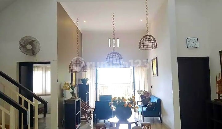 Jual Sewa Rumah Villa Sejuk City View dan Pegunungan di Padasuka