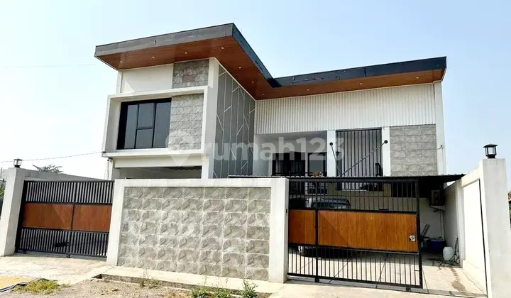 Rumah Modern Siap Huni bisa untuk Workshop Strategis di Arcamanik