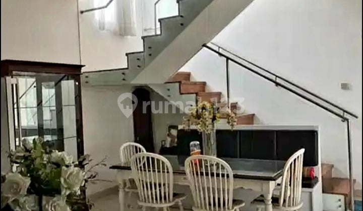 Dijual Rumah Siap Huni Cocok Untuk Hunian Atau Kantor Di Antapani