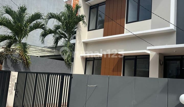 Rumah Baru Minimalis Siap Huni Strategis di Cluster Antapani