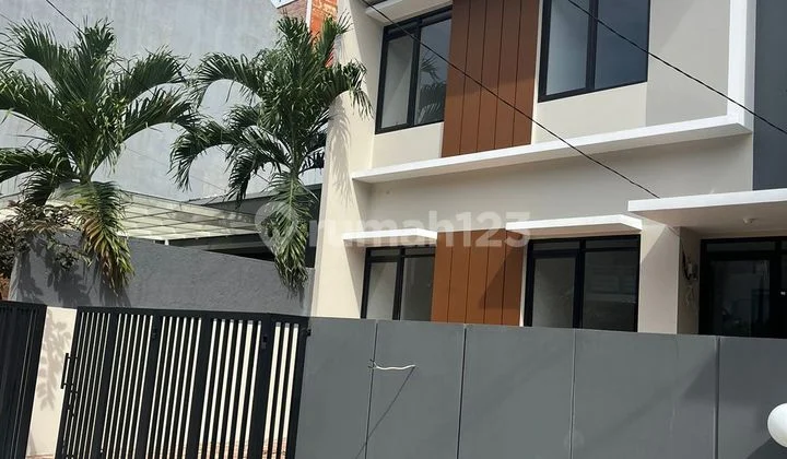 Rumah Baru Minimalis Siap Huni Strategis di Cluster Antapani