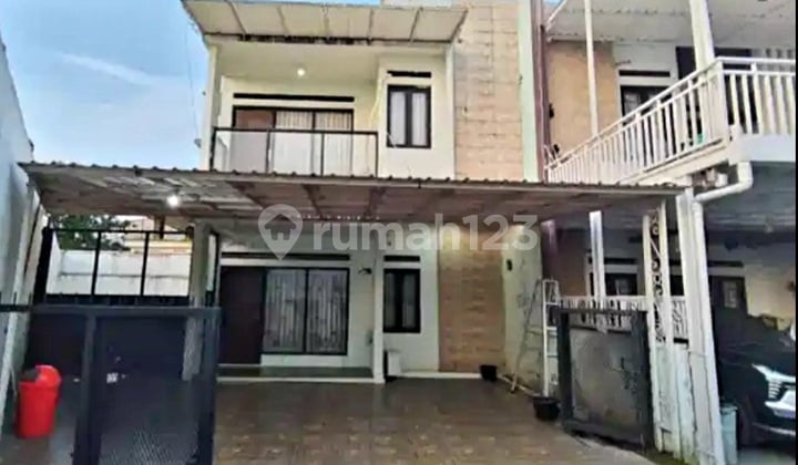 Rumah Terawat Minimalis Siap Huni Strategis di Golf Arcamanik