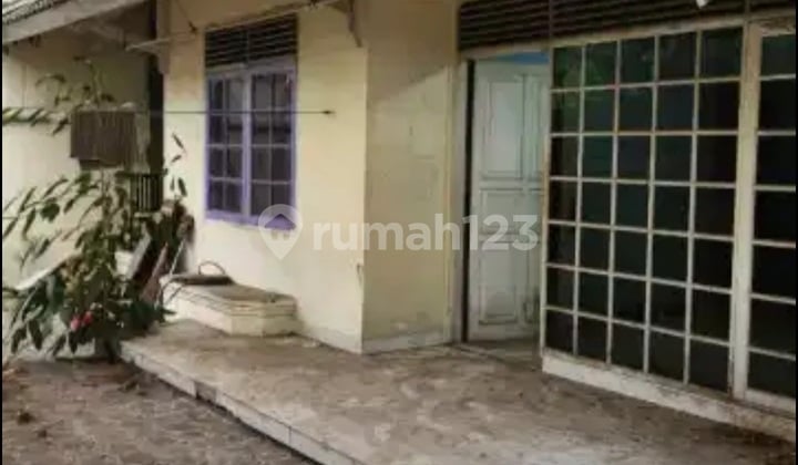 Dijual Murah Rumah Hitung Tanah Strategis Di Komplek Muara