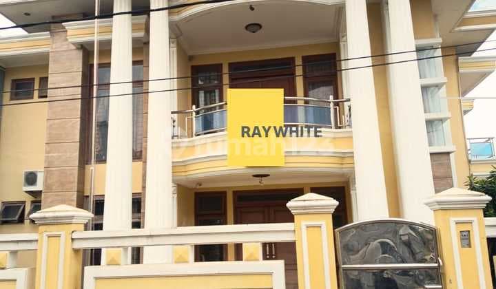 Rumah mewah way halim disewakan rumah 2 lantai IDR. 95 juta per tahun Nego