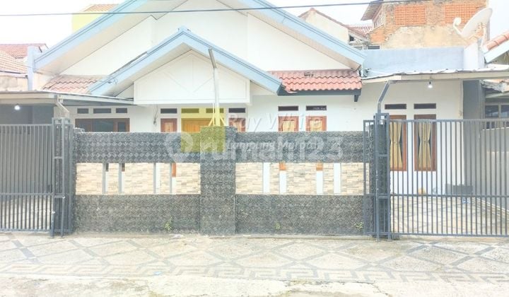 DI SEWAKAN RUMAH WAY HALIM PERMAI 55 JUTA NEGO