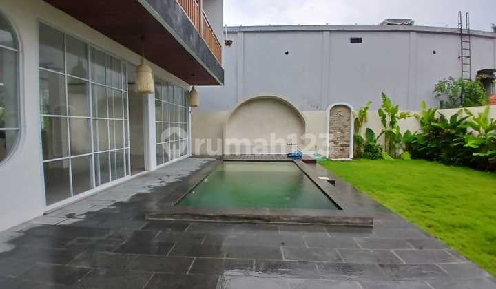 Premium 3 Bedroom Villa In Batu Mejan Canggu 100 Metres From The Beach Perfect For A Daily Villa Or Long Term Rental