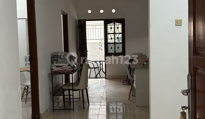 Rumah 5 Tempat Tidur di Tibubeneng Canggu