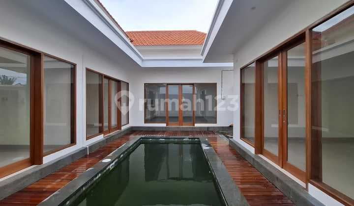 For Lease, Lovely 3Br Villa in Cemagi with Serenity and Peacefulness