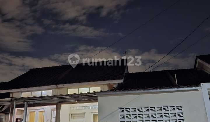 For Sale 1.5-Story House Best Price